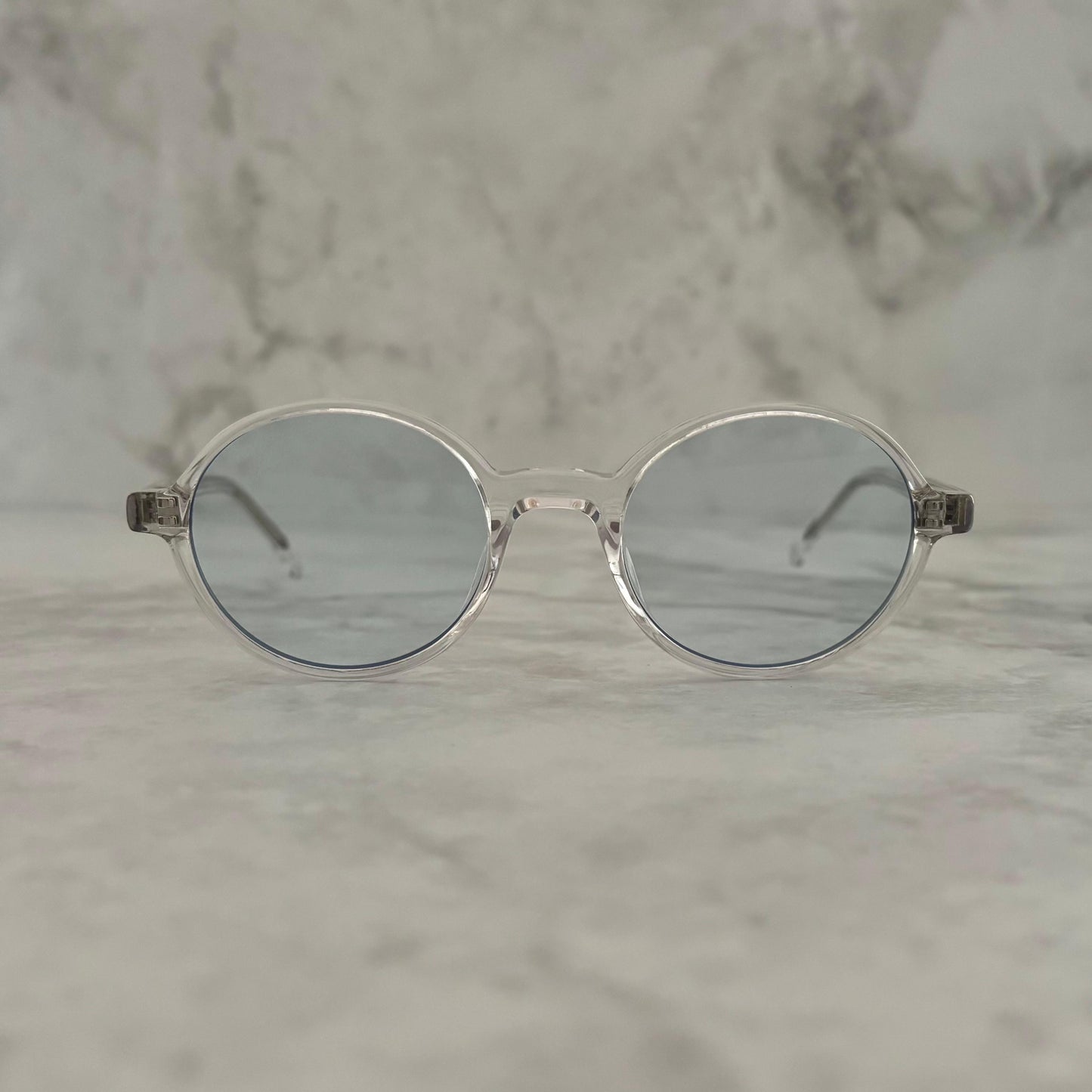 Model 2 - Clear