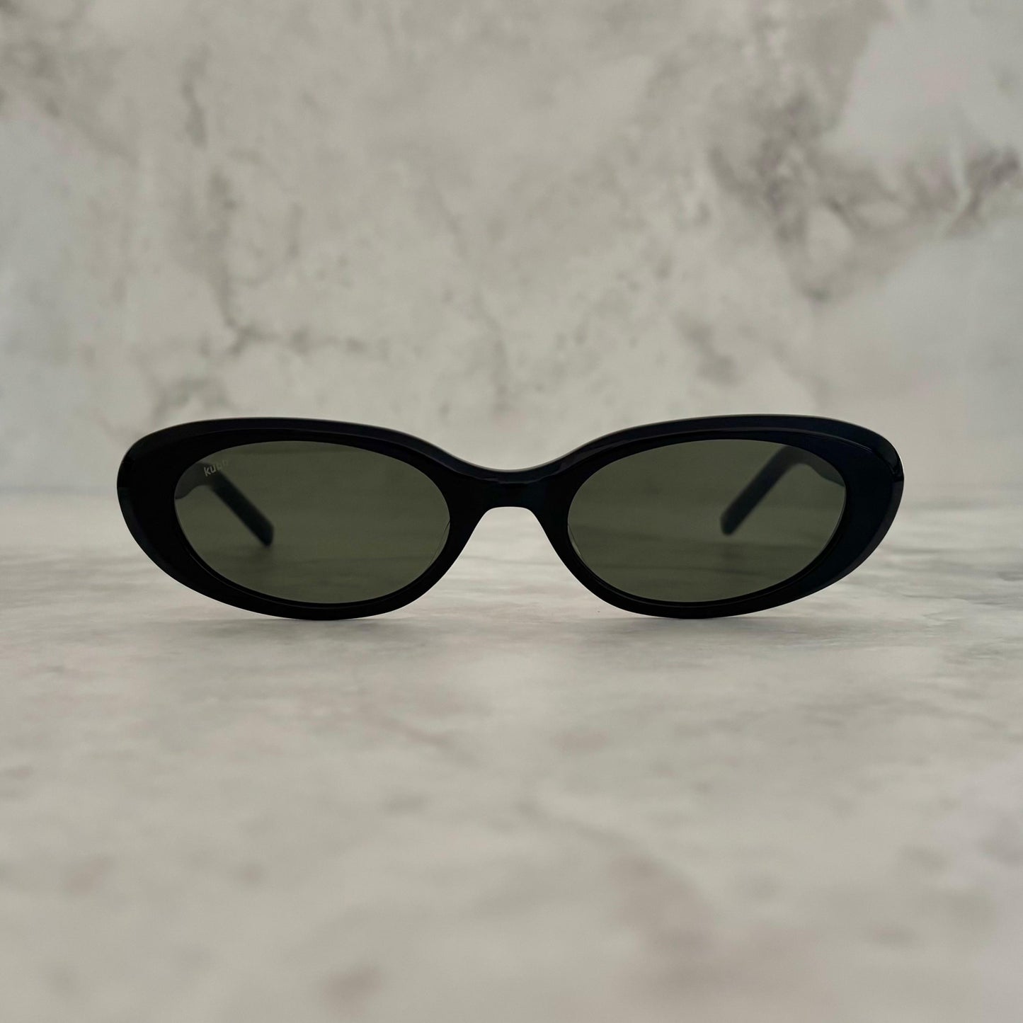 Model 5 - Black